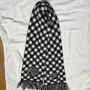 Chicago Blackhawks Black and White Scarf
